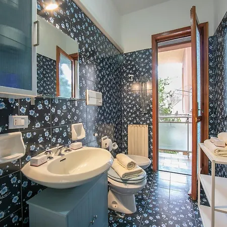Ginestre Few Min From Sea - Happy * Варацце